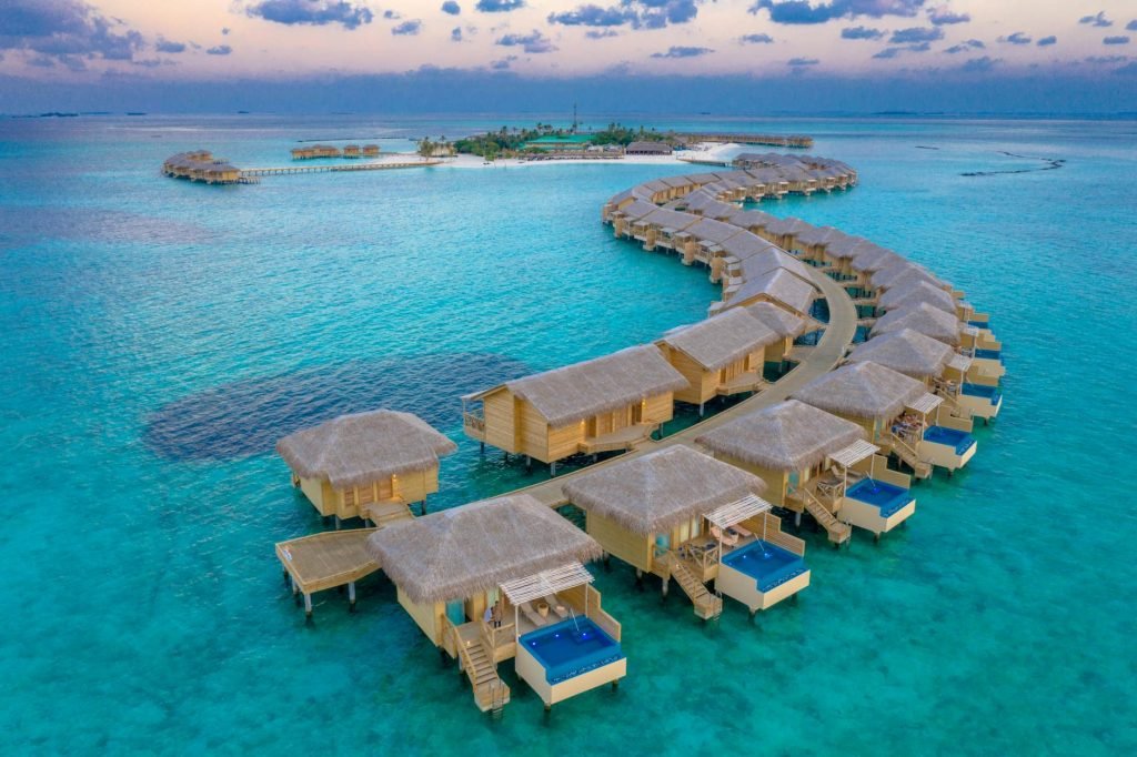 5 Luxury Resorts You Must Visit Before You Die