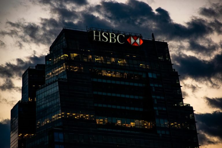 HSBC Advance Account: Is the Premium Worth It?